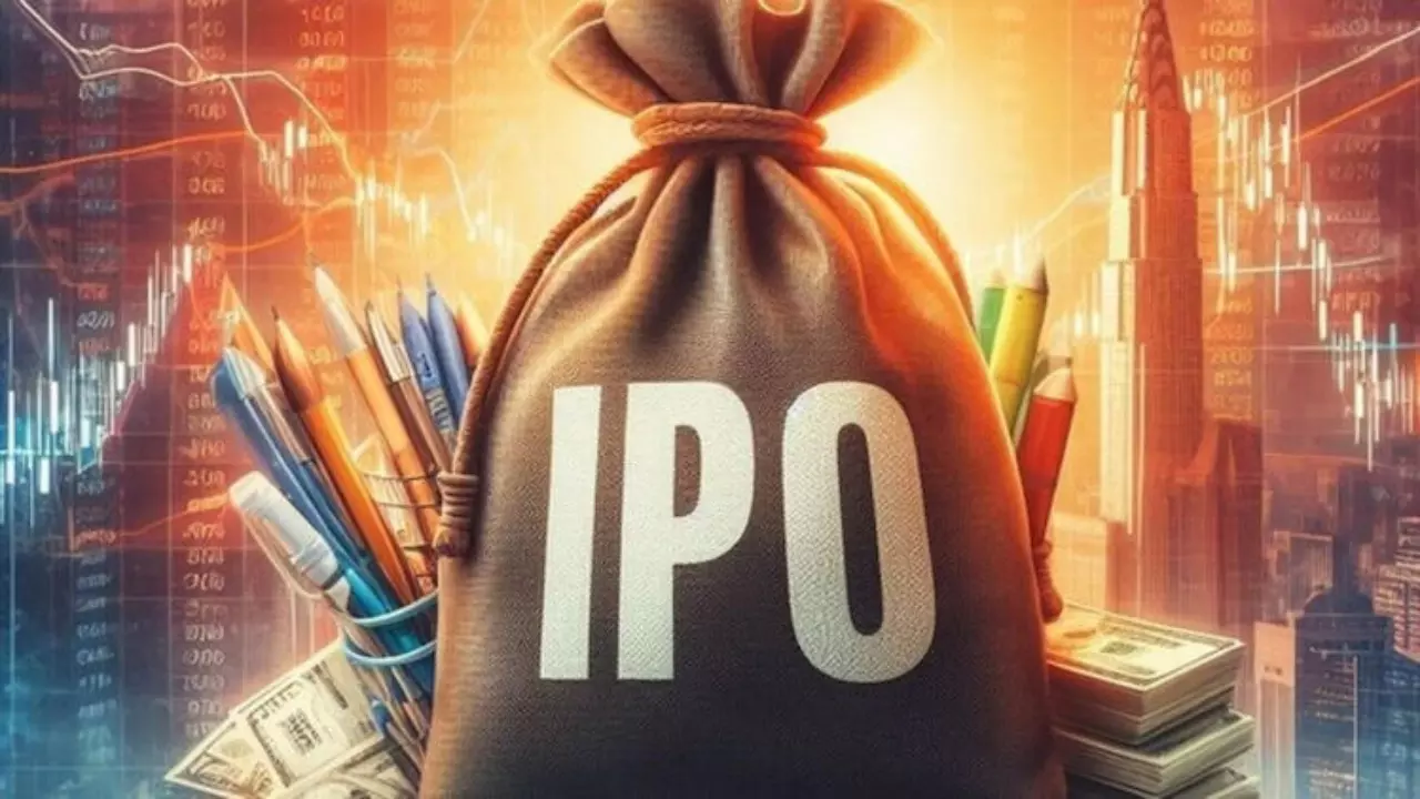 Mumbai akcijų biržos ekranai rodo IPO statistiką