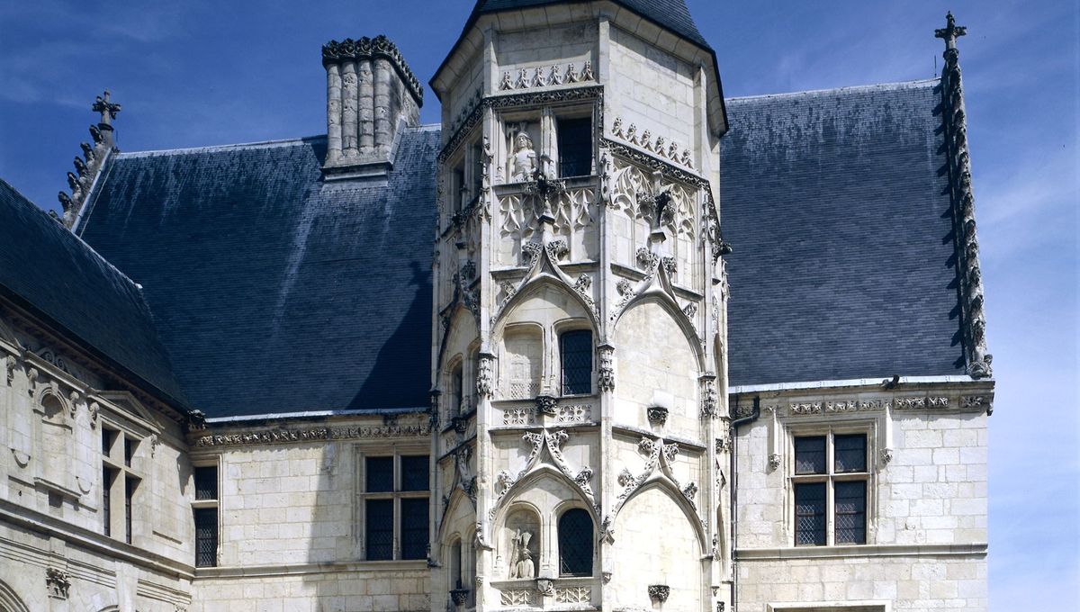 Bourges: Le Musée Estève fait sa renaissance, un symbole de la coopération culturelle franco-africaine