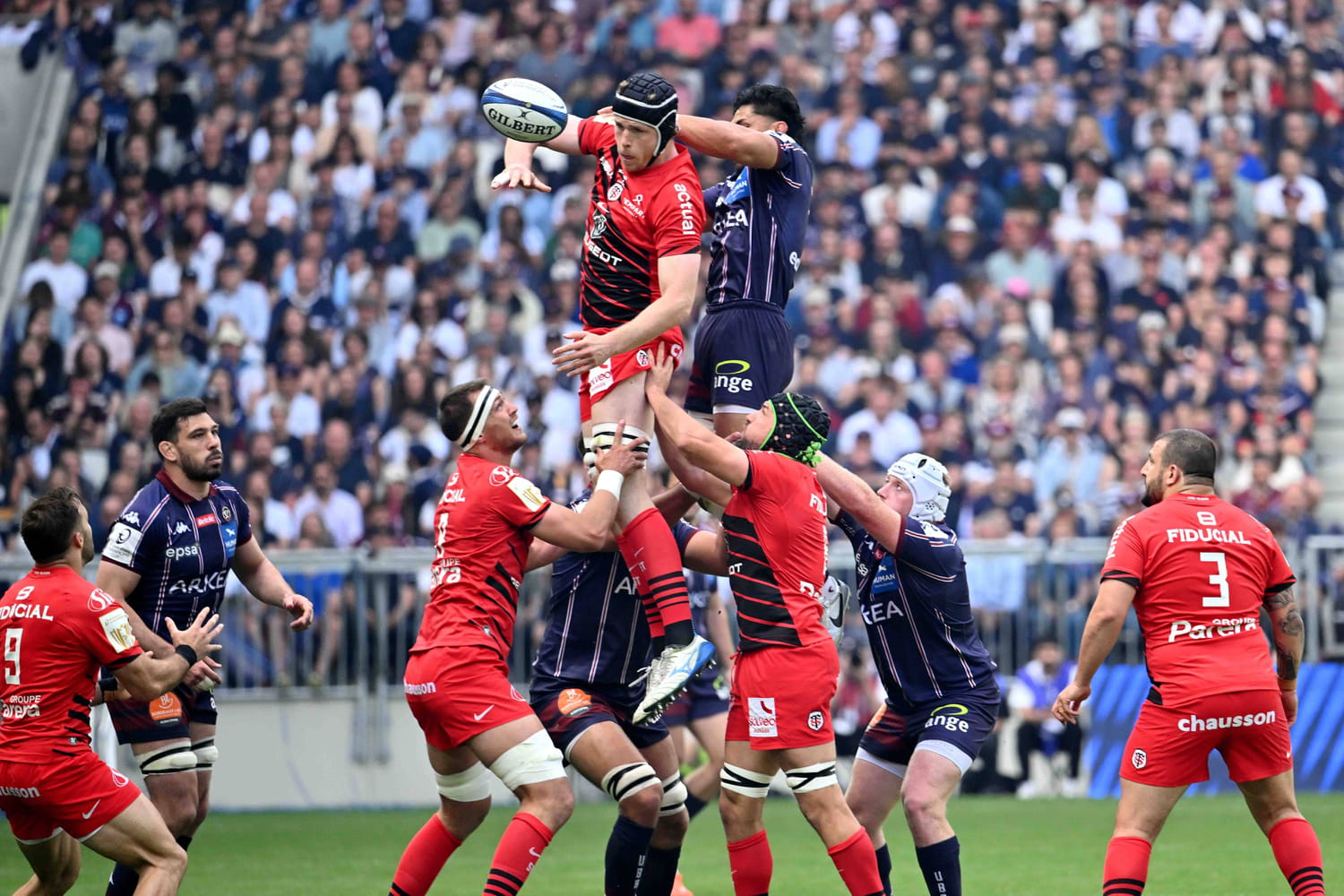 La finale historique du Top 14 : Un duel d'excellence entre Toulouse et Bordeaux-Bègles
