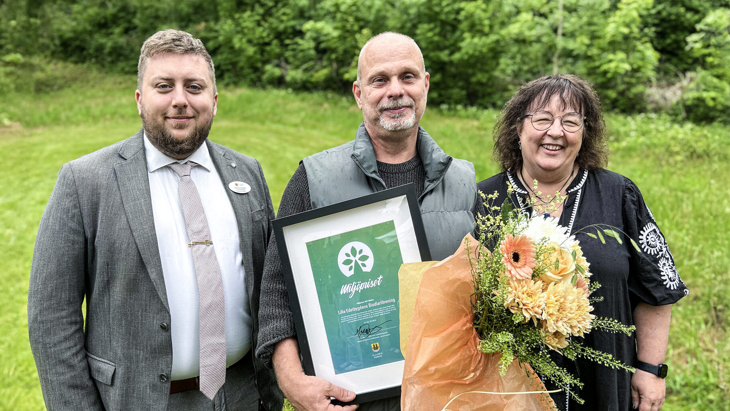Lokala biodlare hyllas med kommunalt miljöpris för hållbarhetsarbete
