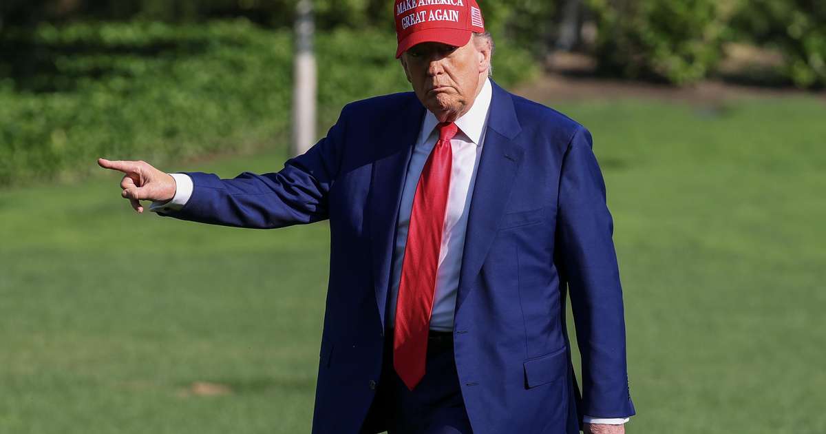 Em visita à prisão para imigrantes na Flórida, Trump revela face autoritária e ataca instituições democráticas