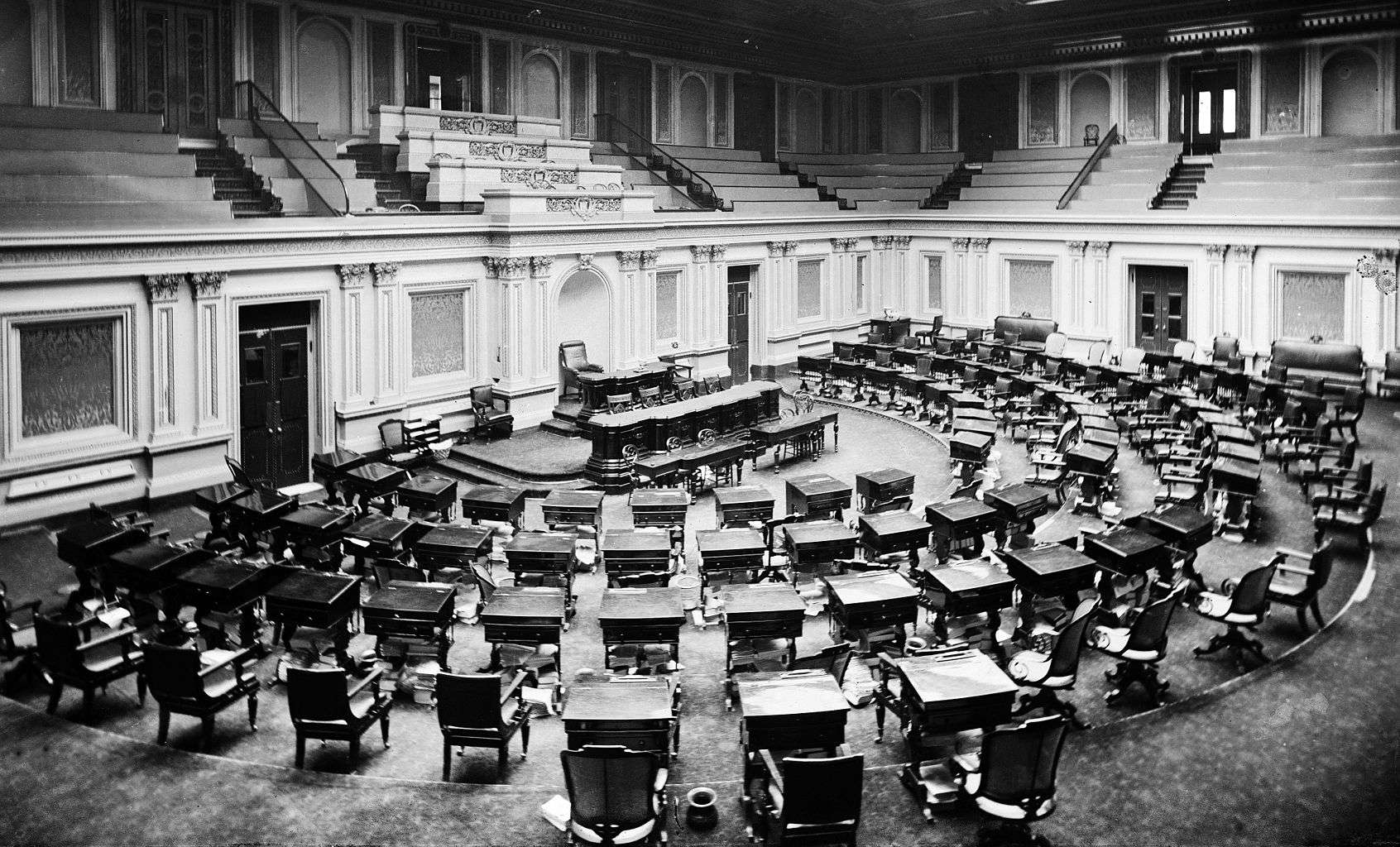 El Senado traiciona al pueblo: Aprueban paquete fiscal que beneficia a los ricos y castiga a los pobres