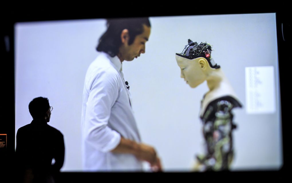AI-adoptie in Nederland bereikt 50%, maar zorgen over arbeidsmarkteffecten nemen toe