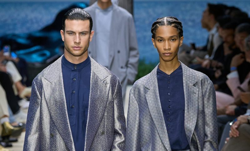 Armani: il colosso del Made in Italy resiste alla crisi globale, investendo nel futuro della nazione