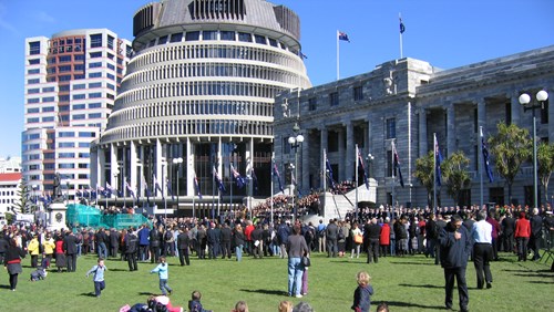 New Zealand's Strategic Support Strengthens Global Firefighting Alliance Against Canadian Wildfires