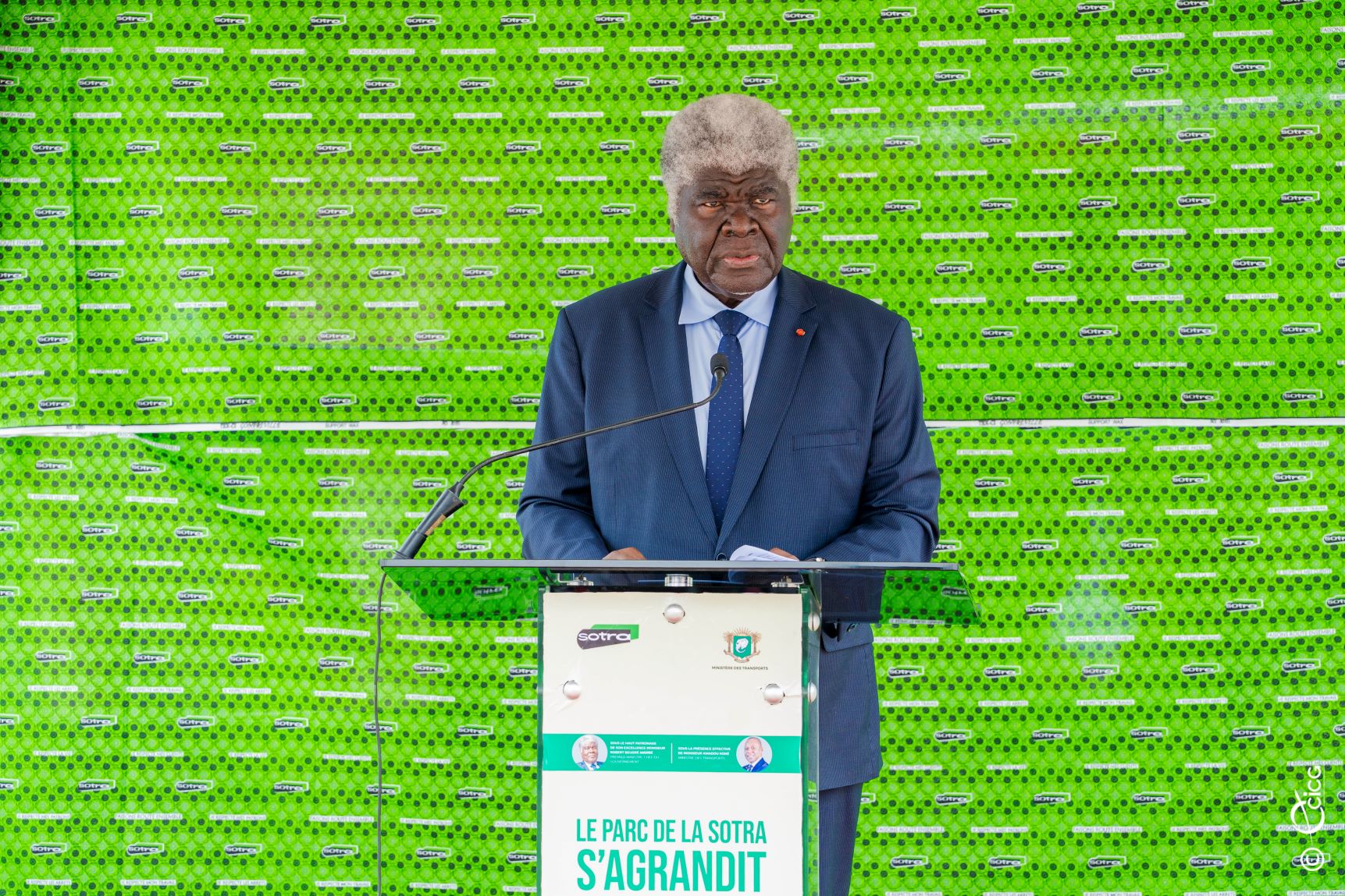 Drambūs technologijų investicijos ir skaitmeninė transformacija Dramblio Kaulo Krante