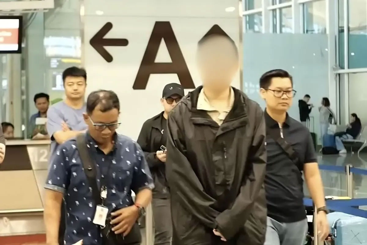 Penangkapan Buronan Tiongkok: Cerminan Ketegasan Indonesia dalam Menjaga Kedaulatan dan Keamanan Negeri