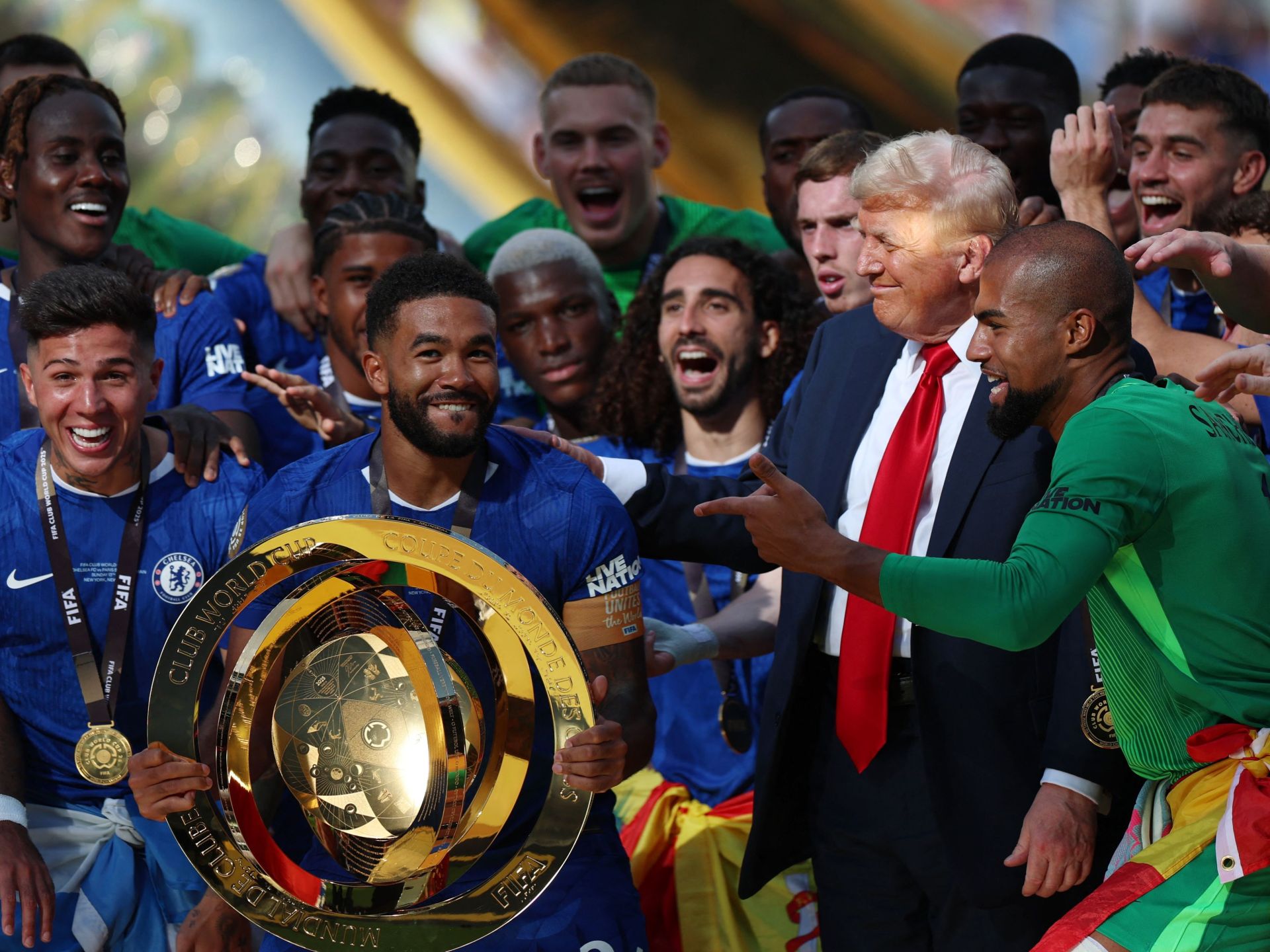 Trump Avunja Itifaki Wakati wa Sherehe za Chelsea Kushinda Kombe la Dunia la Vilabu