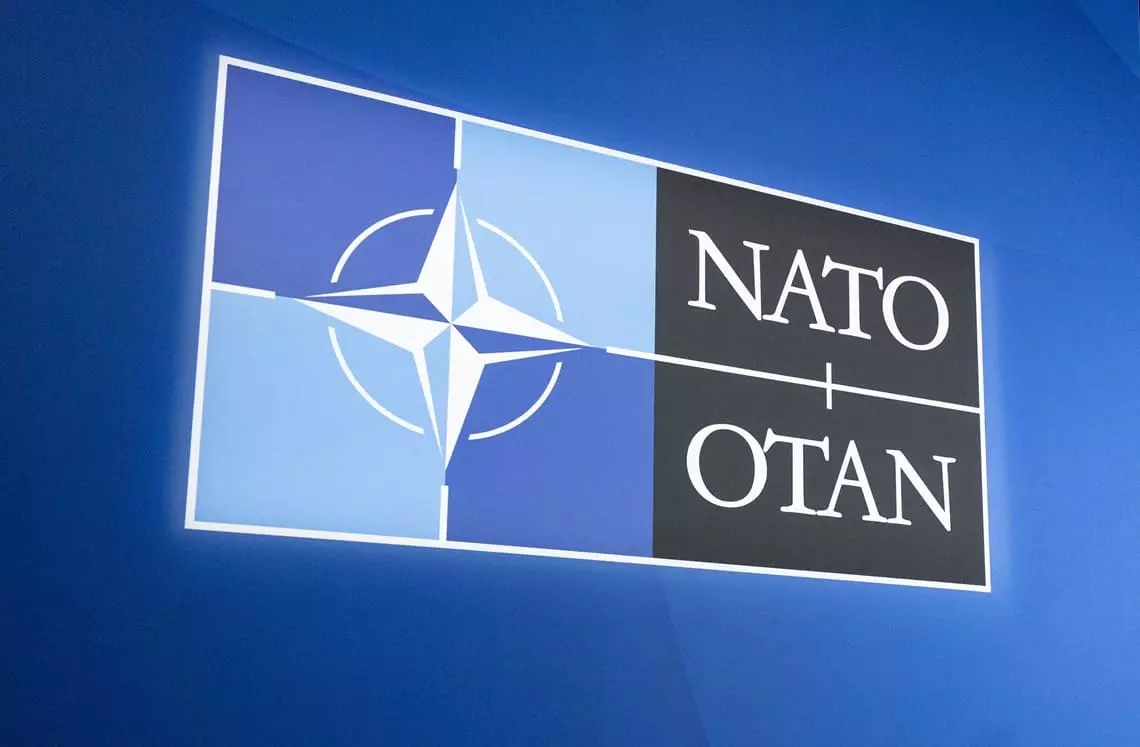 NATO, svolta storica: 5,3 miliardi per difenderci dalla minaccia russa