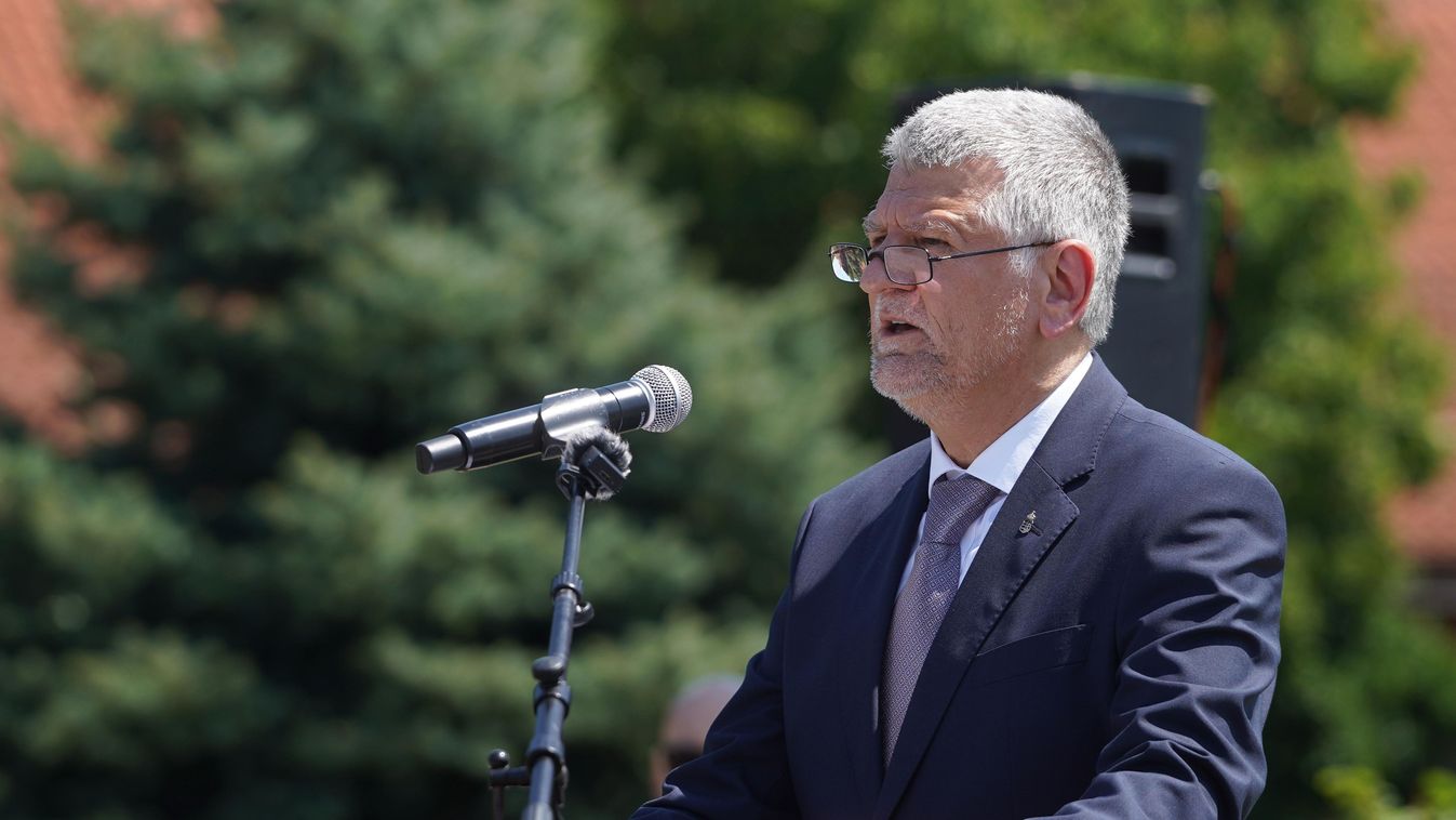 Kövér László: Európa keresztény értékei és nemzetállamai ellen összehangolt támadás folyik