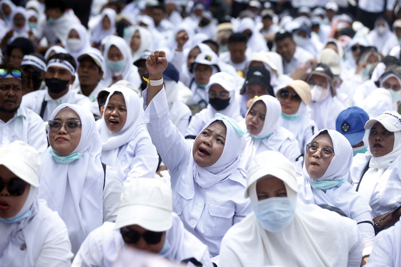 Perjuangan Suci Para Tenaga Honorer R4: Menuntut Keadilan dalam Sistem Kepegawaian Negara