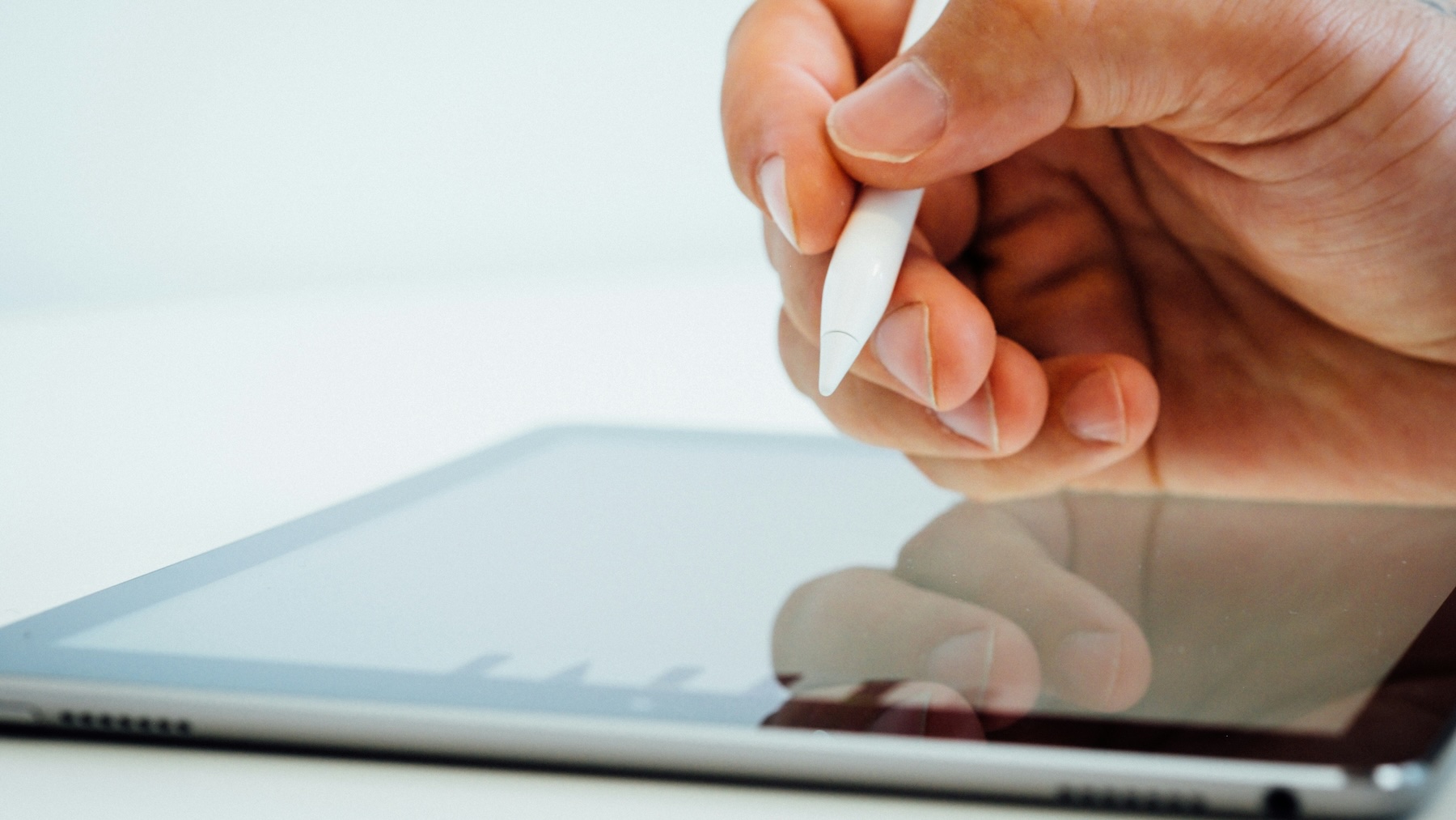 El iPad como herramienta de democratización digital: más allá del consumismo tecnológico