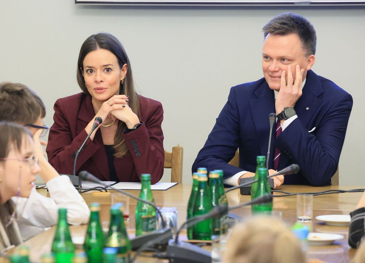 Niepokojące zmiany w Ministerstwie Kultury: Polska 2050 przejmuje kontrolę nad kluczowym resortem