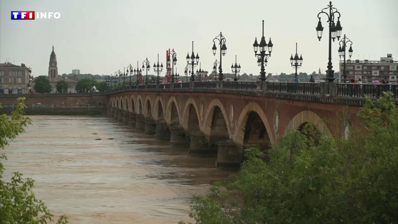 Le pont de pierre de Bordeaux fait l'objet d'une rénovation historique pour assurer sa pérennité