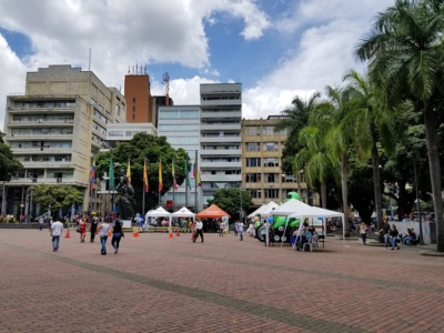 La dignidad tiene precio: El drama de sobrevivir con más de 2 millones en Pereira