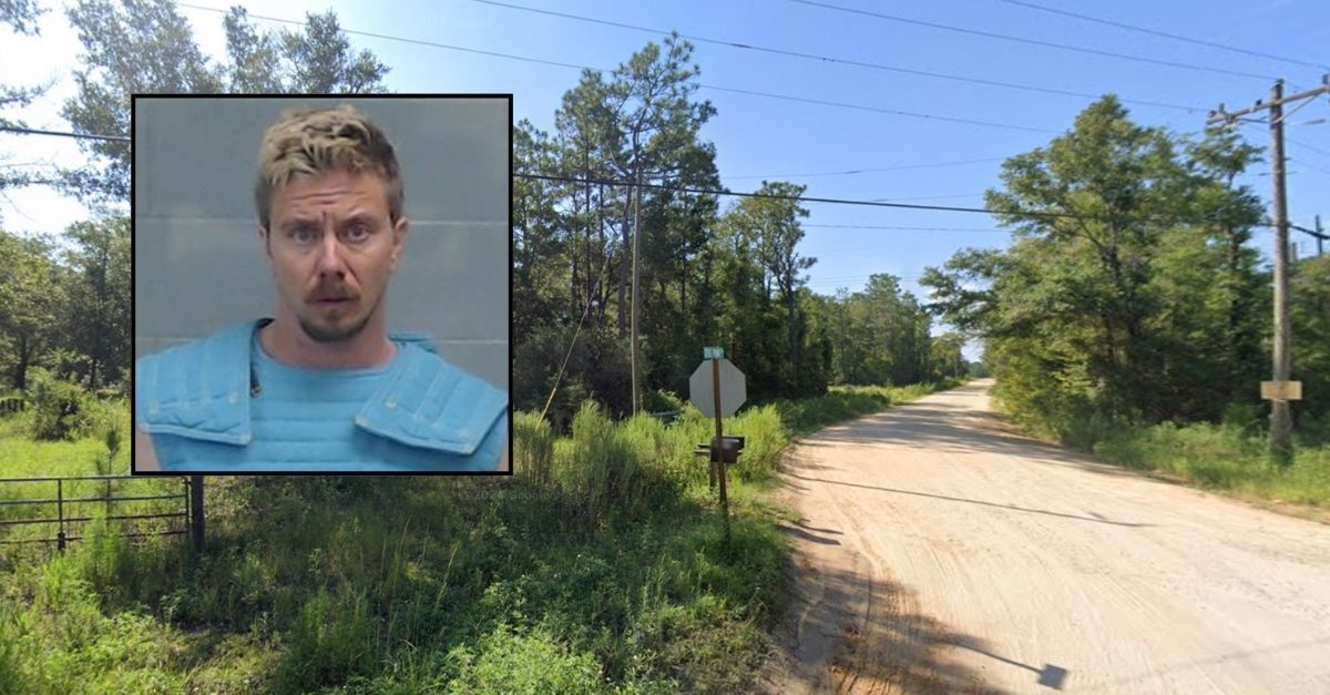 Image d'illustration pour: Tragic Incident: Son Found with Injuries After Mother's Death, Police Report - Internewscast Journal