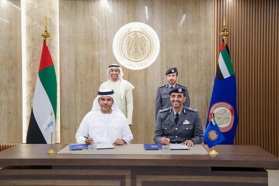 Image d'illustration pour: Presight and Abu Dhabi Police enter strategic cooperation agreement
