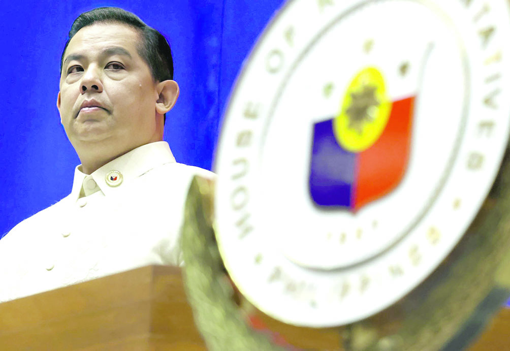 Image d'illustration pour: Speaker stands by House move on impeachment - Manila Standard