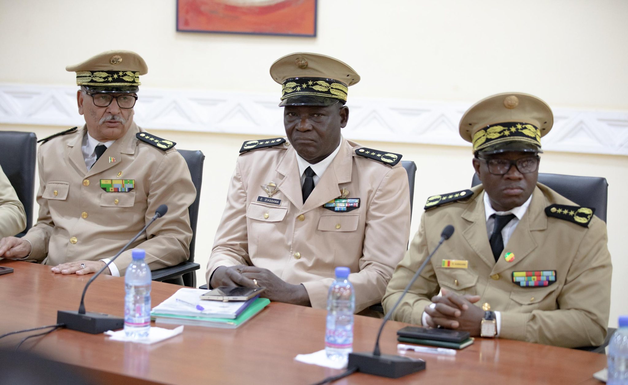 Image d'illustration pour: Mali : Le Gouvernement Renforce son Engagement pour les Infrastructures et la Stabilité Régionale !