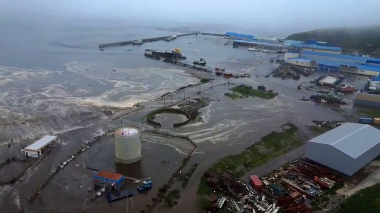 Image d'illustration pour: Autoridades declaran estado de emergencia en Rusia tras islas golpeadas por tsunami y sismo de 8.8 - El Heraldo de México