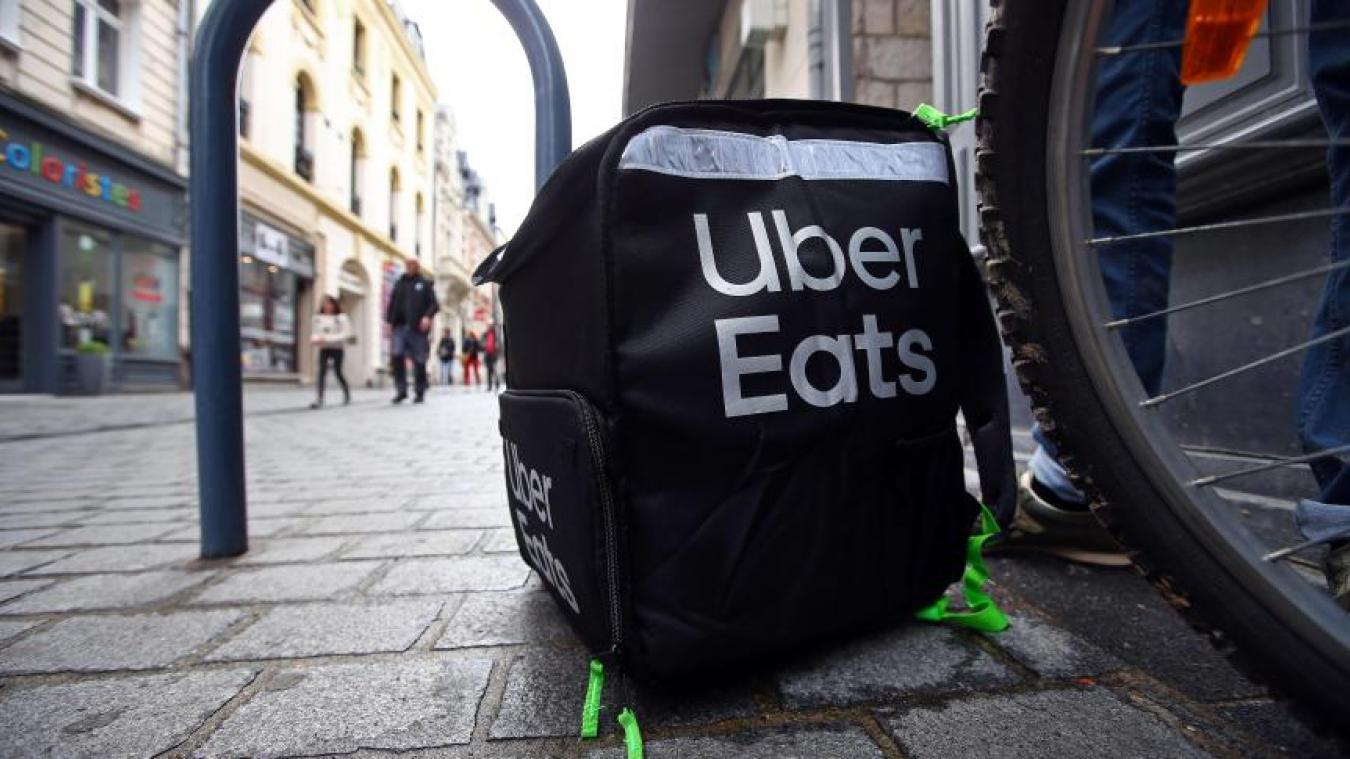 Image d'illustration pour: Montreuil : des débuts timides pour Uber Eats, le géant de la livraison de repas à domicile