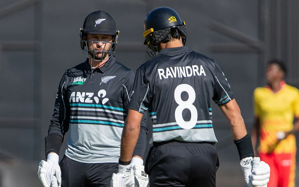 Image d'illustration pour: Conway chases fifth ton in test cricket as New Zealand reaches 174-3 against Zimbabwe