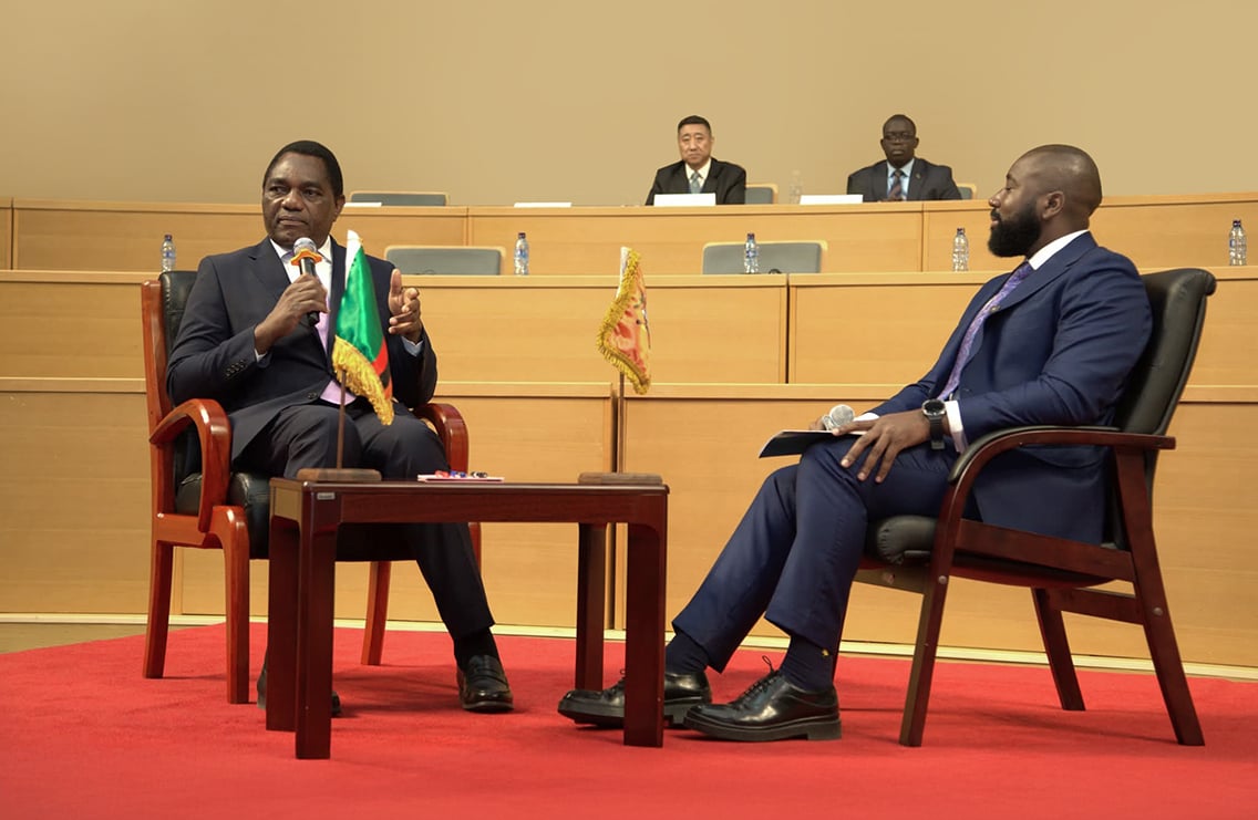 Image d'illustration pour: Zambia charts bold investment future with $2 billion deals inked at IZIC