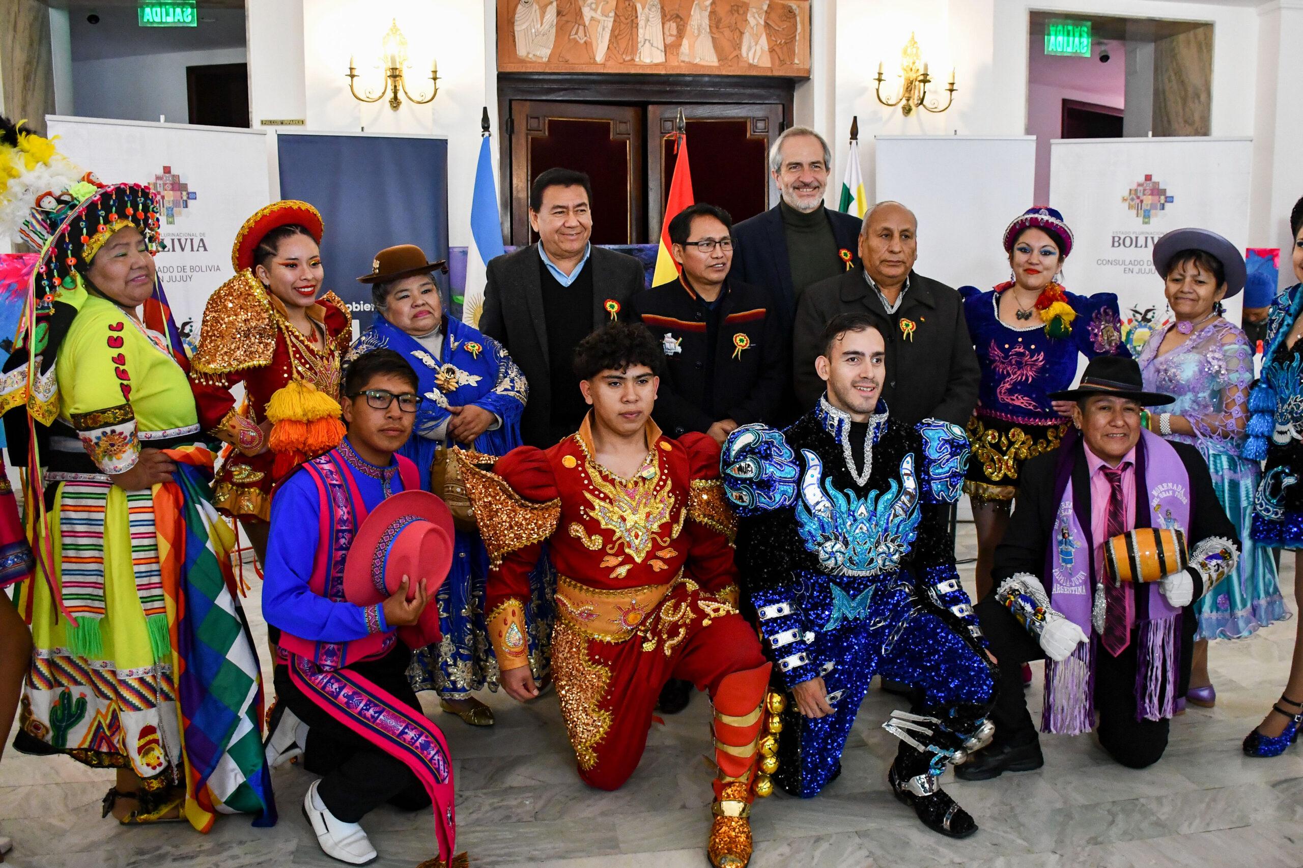 Image d'illustration pour: Actividades por los festejos del Bicentenario de Bolivia