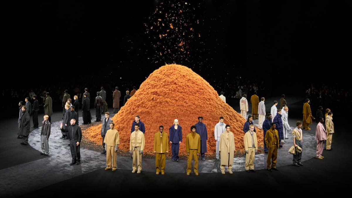 Image d'illustration pour: Singapore's Temasek ups stake in Italian fashion group Ermenegildo Zegna to 10%