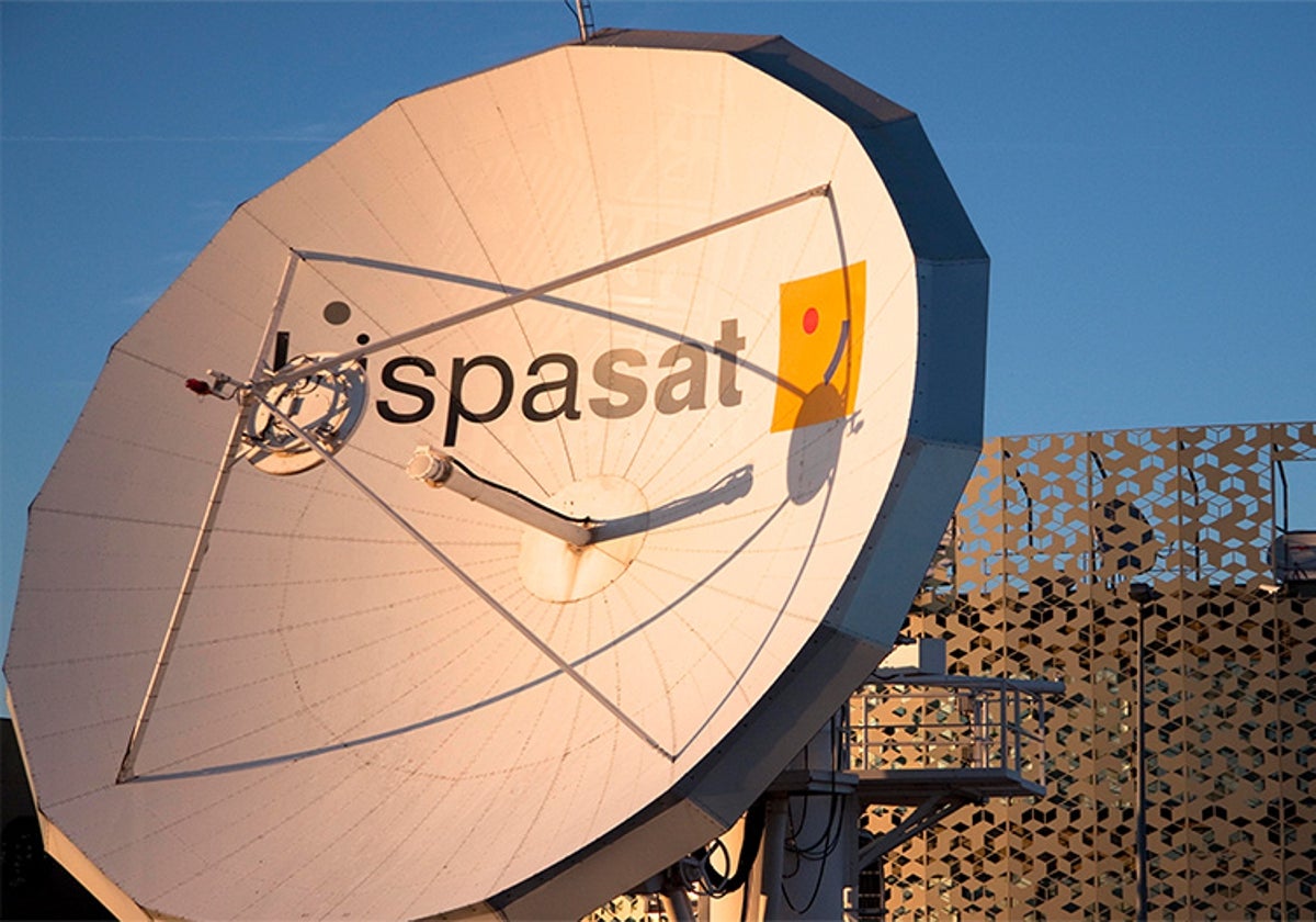 Image d'illustration pour: Internet desde el cielo: la tecnología que pone al mundo rural en línea | El Norte de Castilla