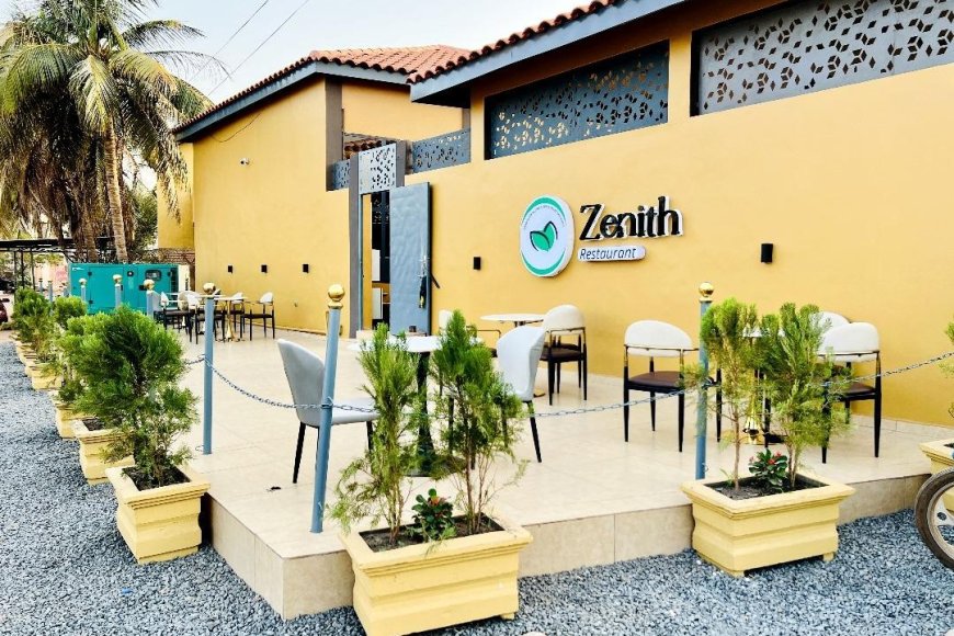 Image d'illustration pour: Mme Berrada Zeinab Kante, directrice generale de "Zenith restaurant" : "Zénith Restaurant est l'expression du brassage entre les peuples marocain et malien"