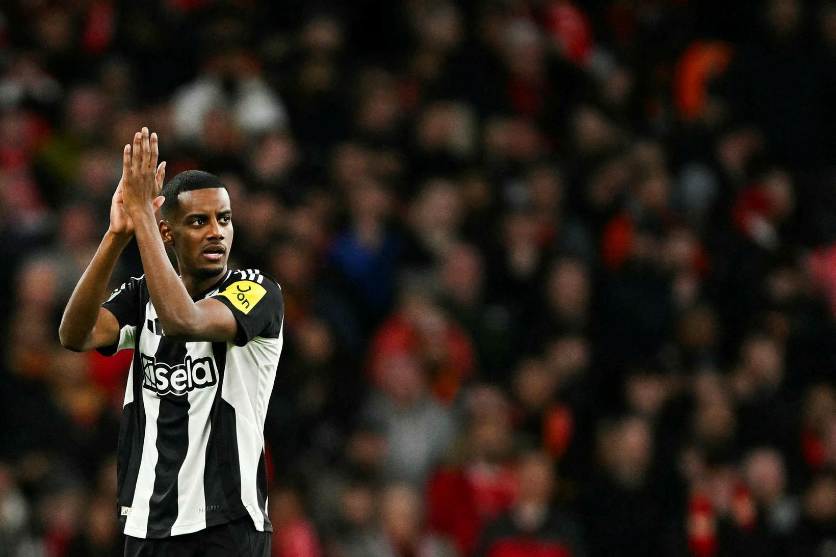 Image d'illustration pour: Newcastle hafnar fyrsta tilboði Liverpool