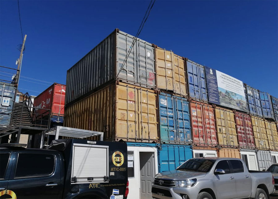 Image d'illustration pour: Costa Rica recibe con sorpresa la nueva tasa arancelaria del 15 % anunciada por EEUU - Proceso Digital