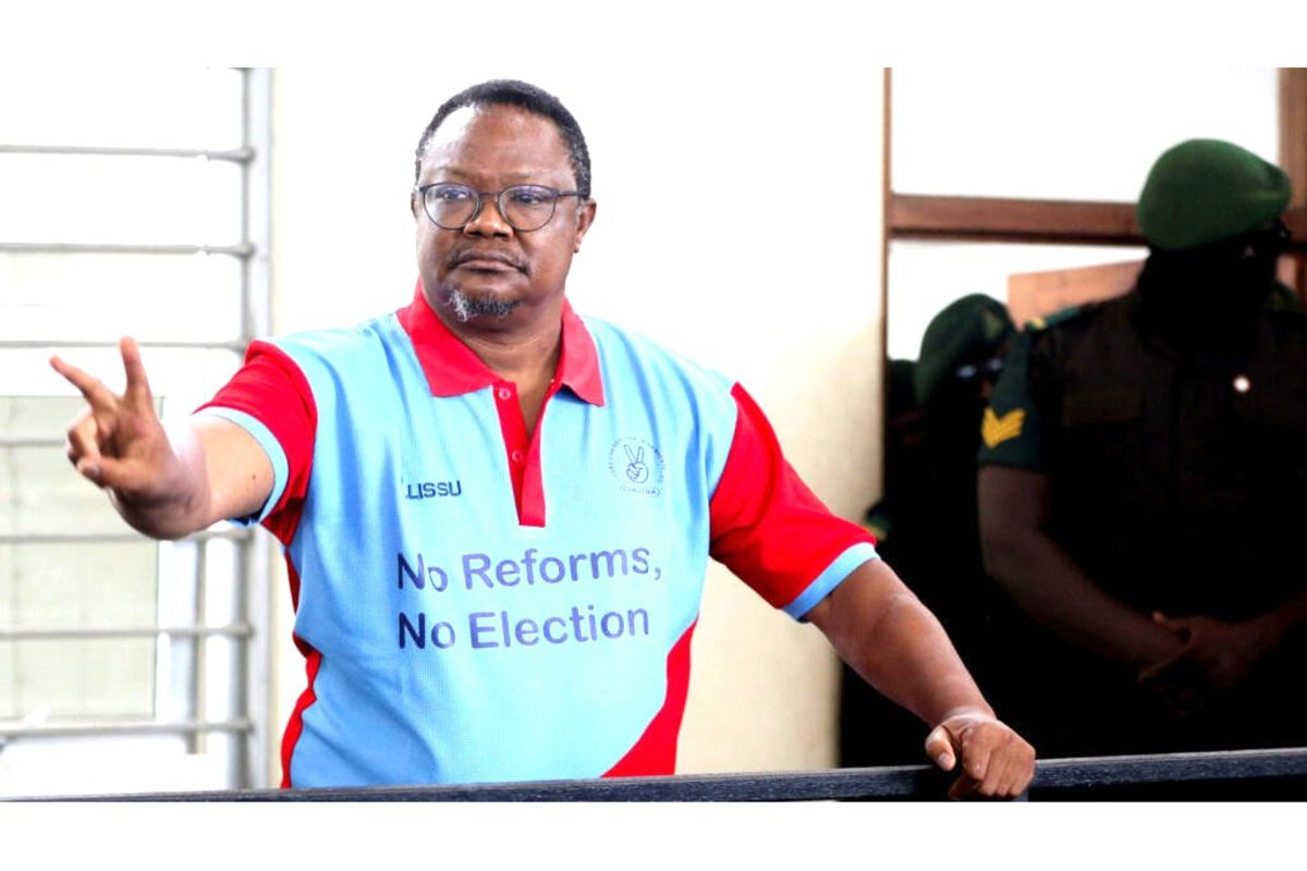 Image d'illustration pour: Lissu's lawyers, TLS accuse prison officers of courtroom misconduct