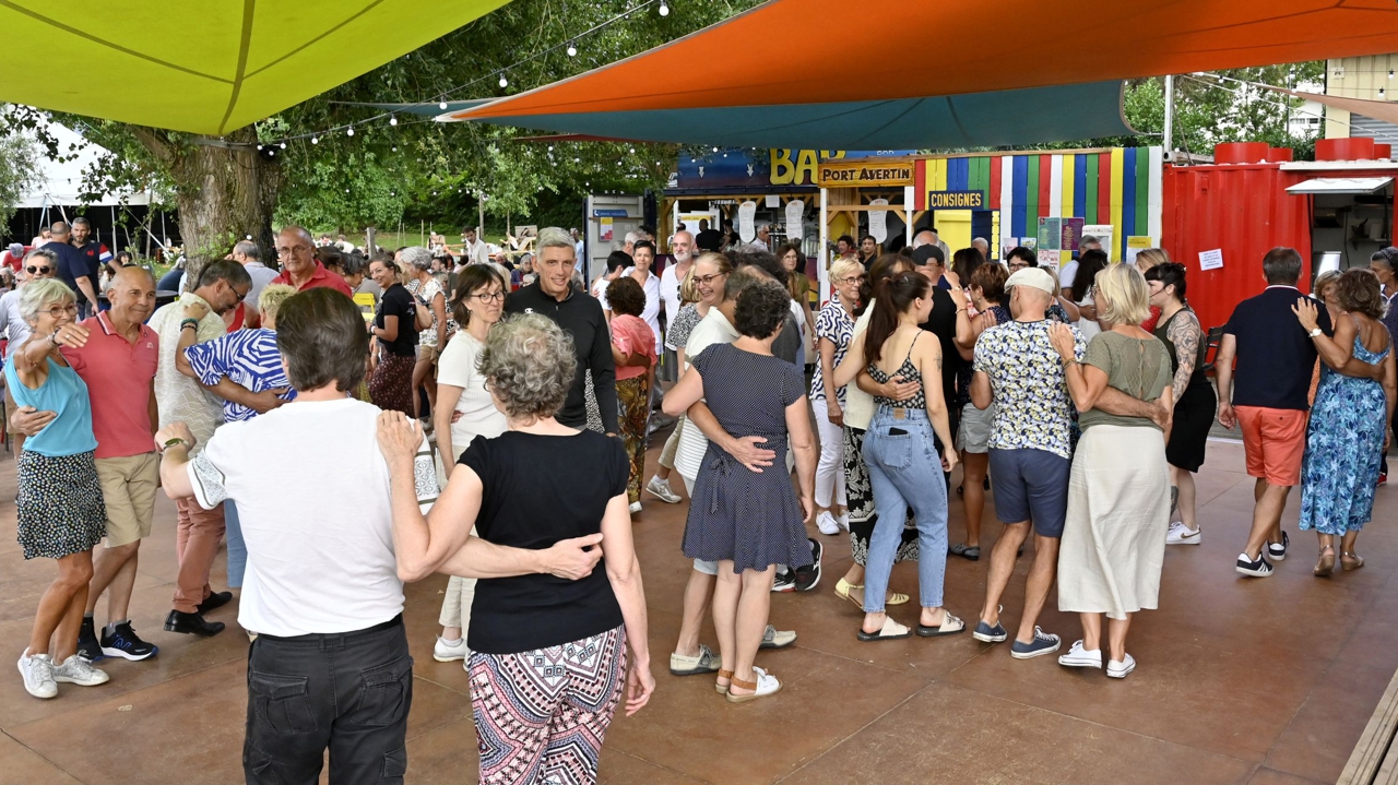 Image d'illustration pour: Port-Avertin : des activités tout l'été à la guinguette de Saint-Avertin