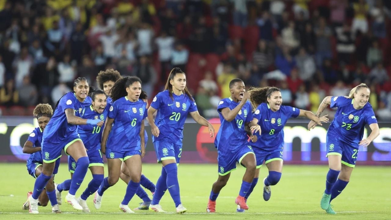 Image d'illustration pour: Brasil vence en penaltis a Colombia y consigue su noveno tÃ­tulo de la Copa AmÃ©rica Femenil