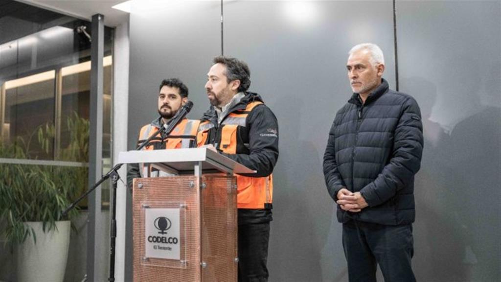 Image d'illustration pour: Utilizan tecnología de avanzada en rescate de mineros en Chile (+Foto) - Noticias Prensa Latina