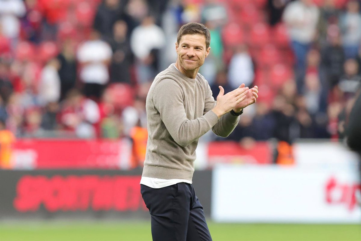 Image d'illustration pour: El Real Madrid de Xabi Alonso empieza de verdad su proyecto