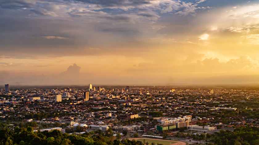 Image d'illustration pour: Explore New Destinations: Ghana Expands Visa-Free Travel to Colombia, Mozambique, and More - Travel And Tour World