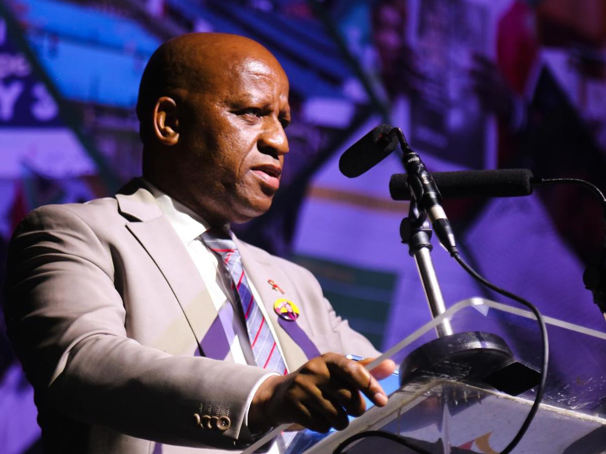 Image d'illustration pour: KZN Premier Ntuli defends official working trip to New York following reports of wrongdoing