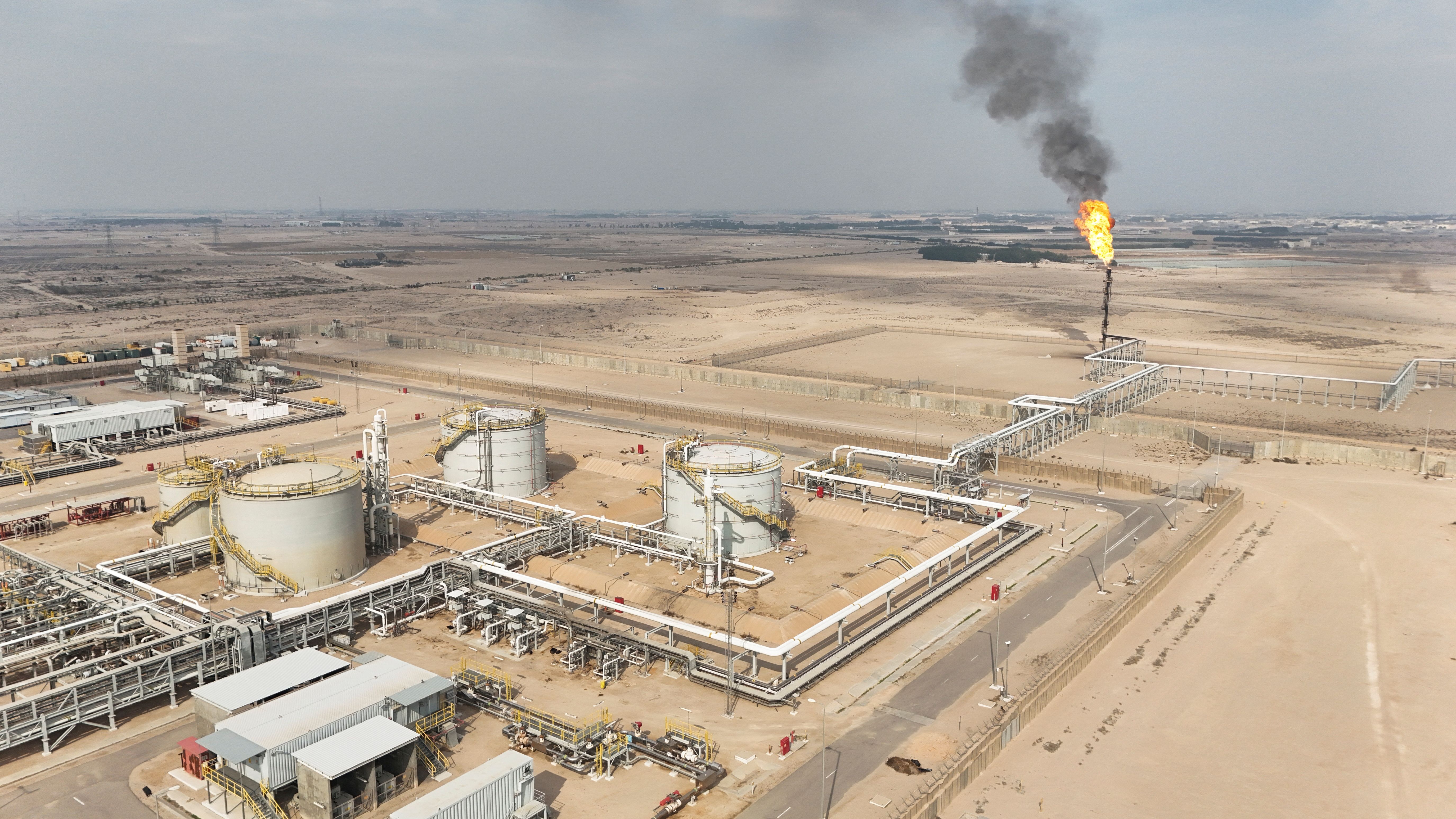 Image d'illustration pour: China's independent oil firms elbow into Iraq's majors-dominated market