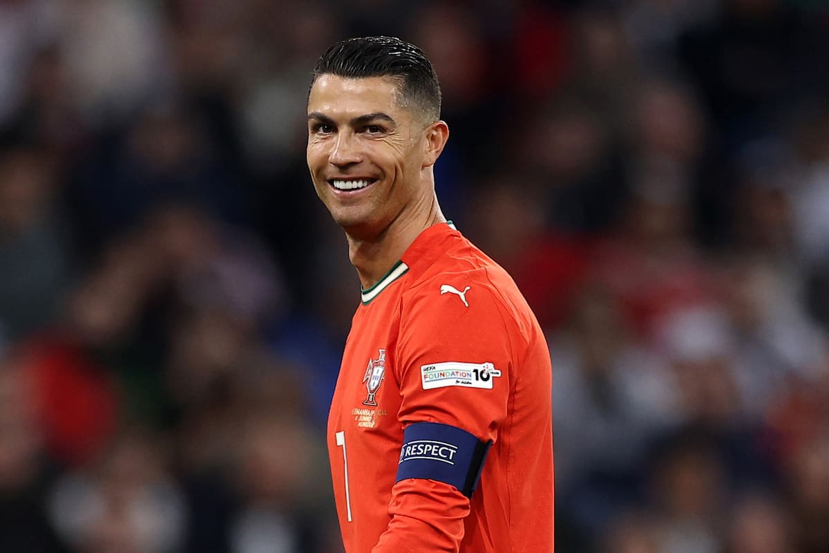 Image d'illustration pour: Excompañero de Cristiano Ronaldo revela la curiosa regla del astro portugués antes de dormir: "Dice que afecta su sueño"