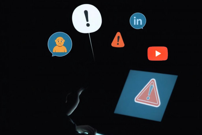 Image d'illustration pour: YouTube, others 'turning a blind eye' to child abuse material