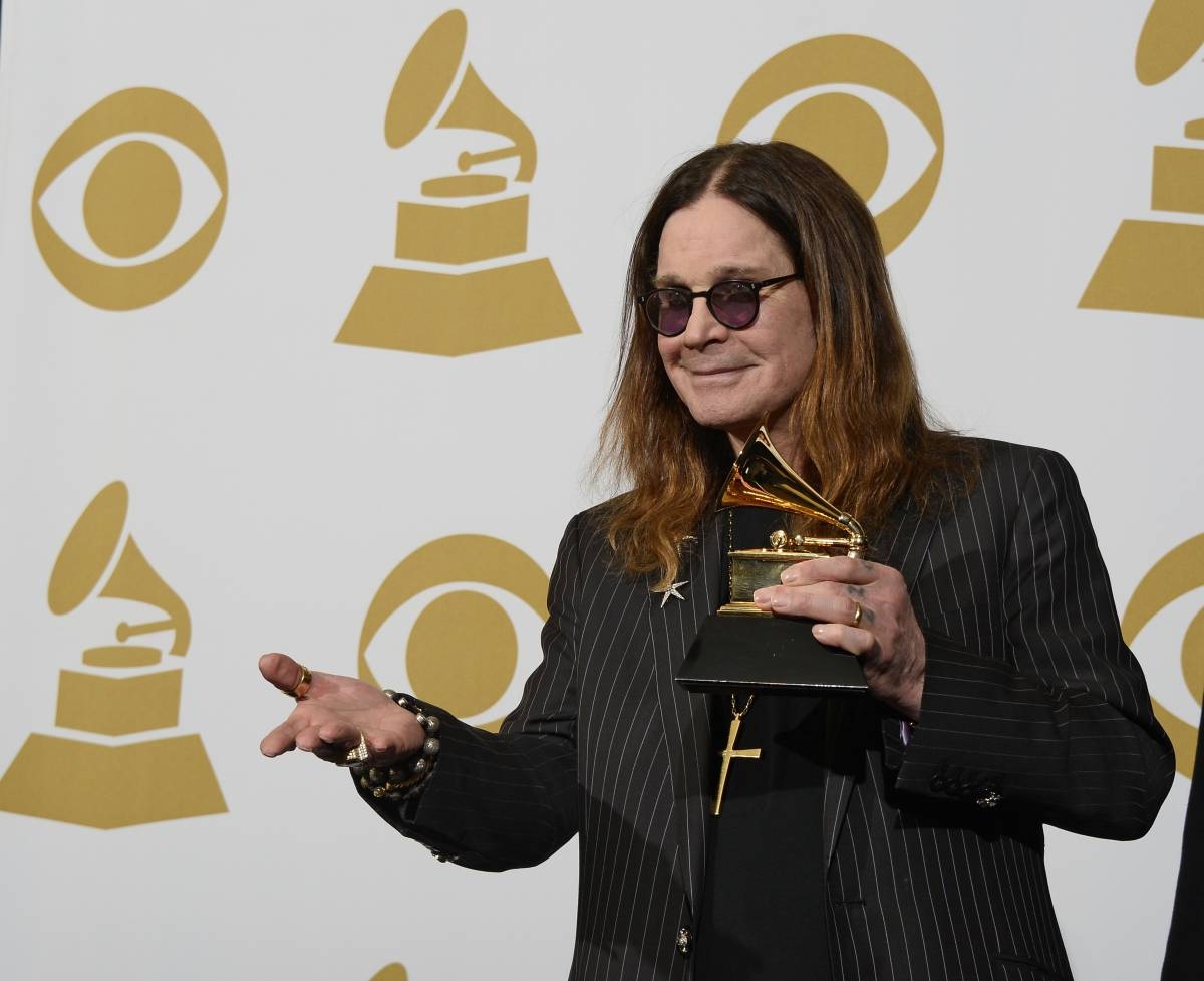 Image d'illustration pour: Ozzy Osbourne died of a heart attack, report says, citing death certificate