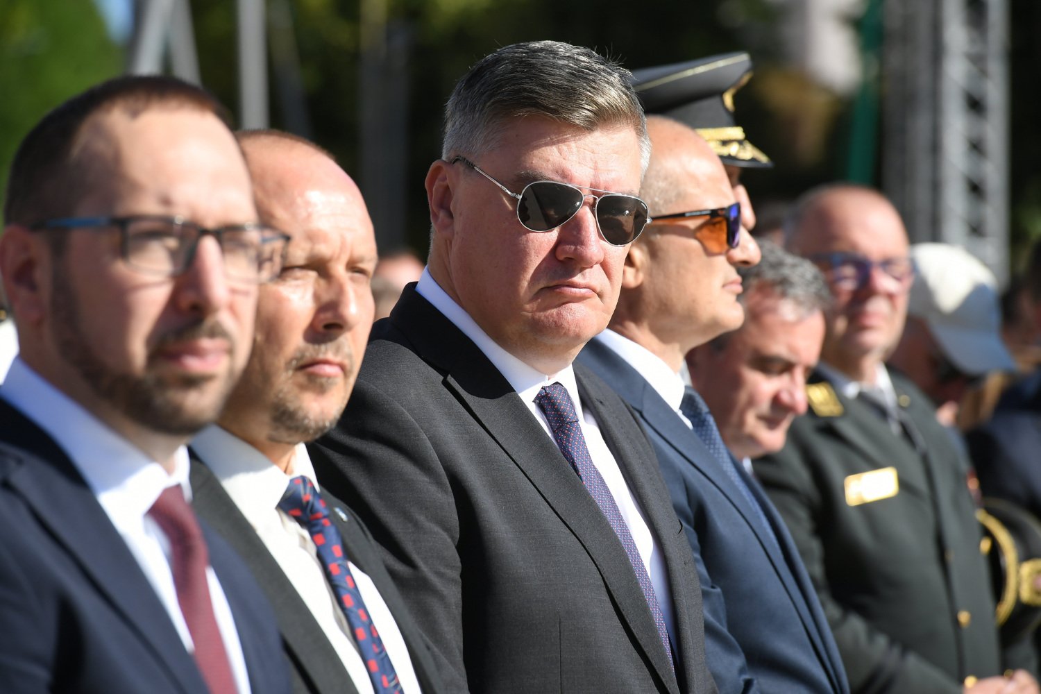 Image d'illustration pour: Nakon što ga je Gjenero raskrinkao krenula lavina reakcija na Milanovića: 'Ne branim ga, ali...'