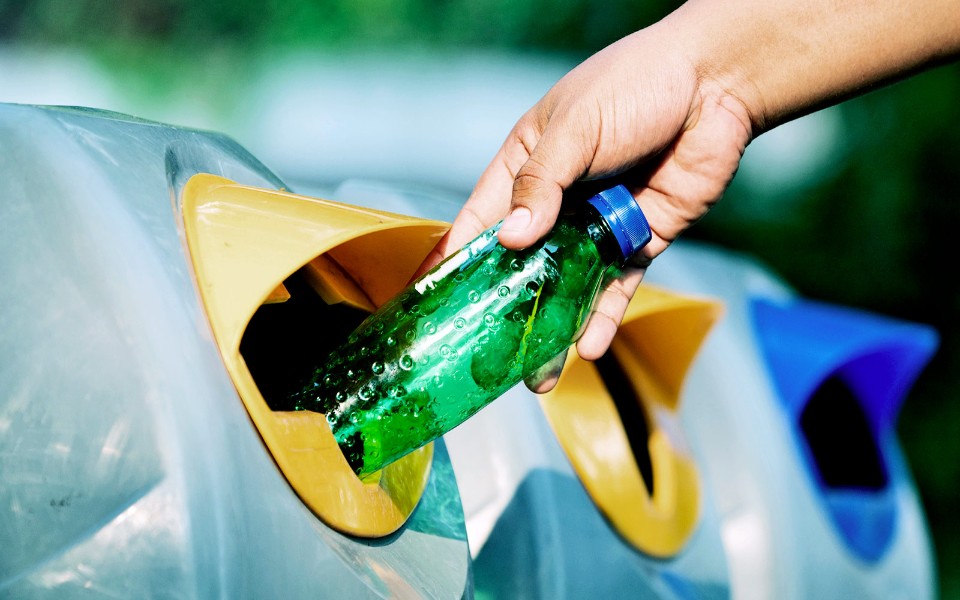 Image d'illustration pour: Portugal pagou em três anos 600 milhões à UE pelo plástico não reciclado