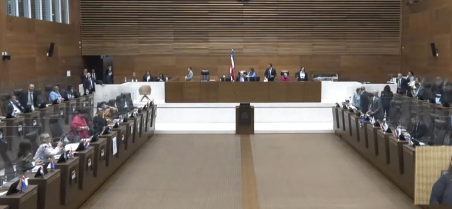 Image d'illustration pour: El Legislativo frena debate de jornadas 4×3 por falta de quórum en dos sesiones consecutivas