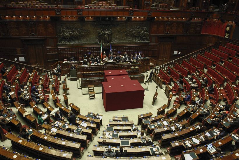 Image d'illustration pour: Via libera della Camera al Dl economia, è legge