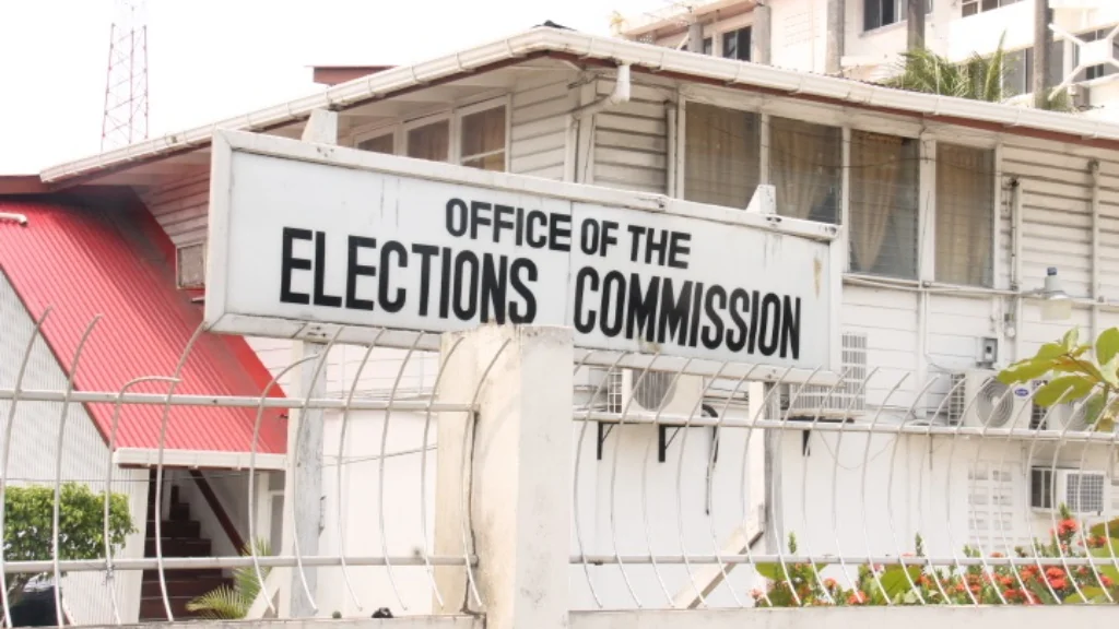 Image d'illustration pour: Guyana Elections Commission rejects cellphone ban at polling stations - CNW Network