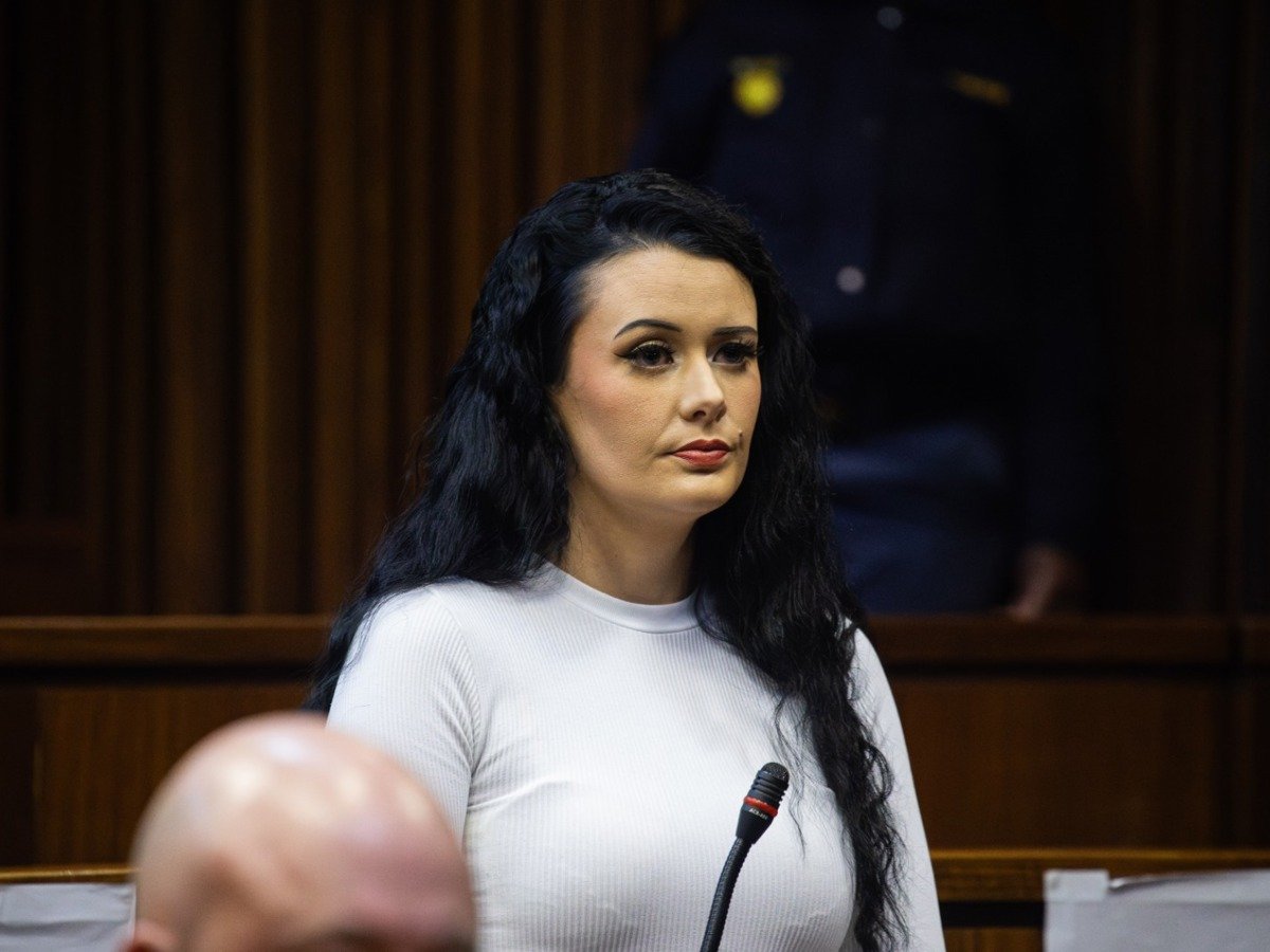 Image d'illustration pour: Hughes' legal team reveals that she initially pleaded not guilty after being advised she wouldn't be convicted